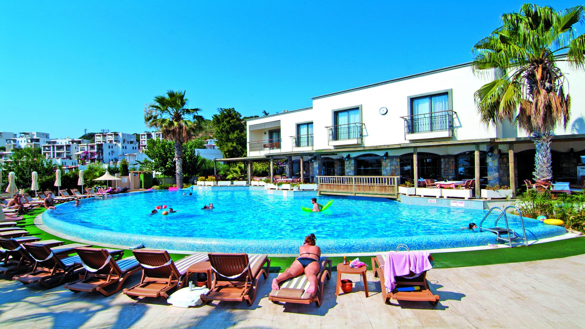 Costa 3S Beach Hotel 