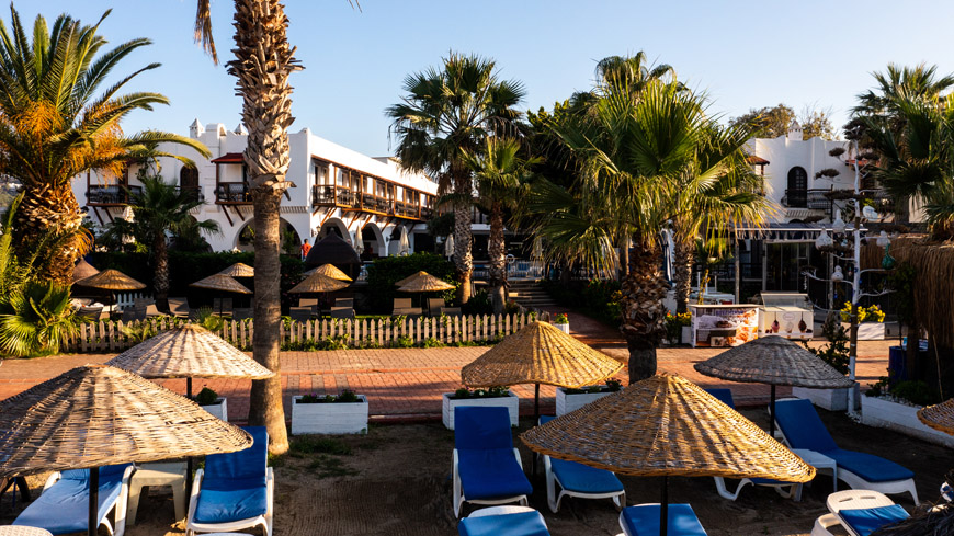 Costa Bitezhan Hotel