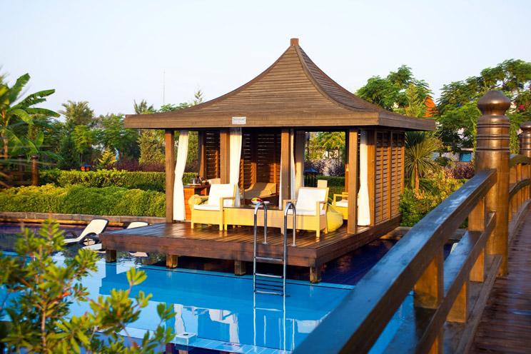 Limak Lara Deluxe Hotel & Resort