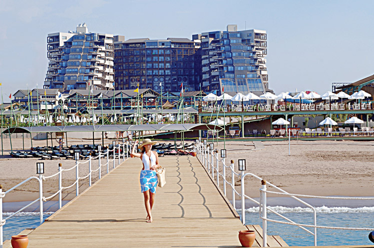 Limak Lara Deluxe Hotel & Resort