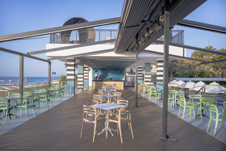 Sailor's Beach Club
