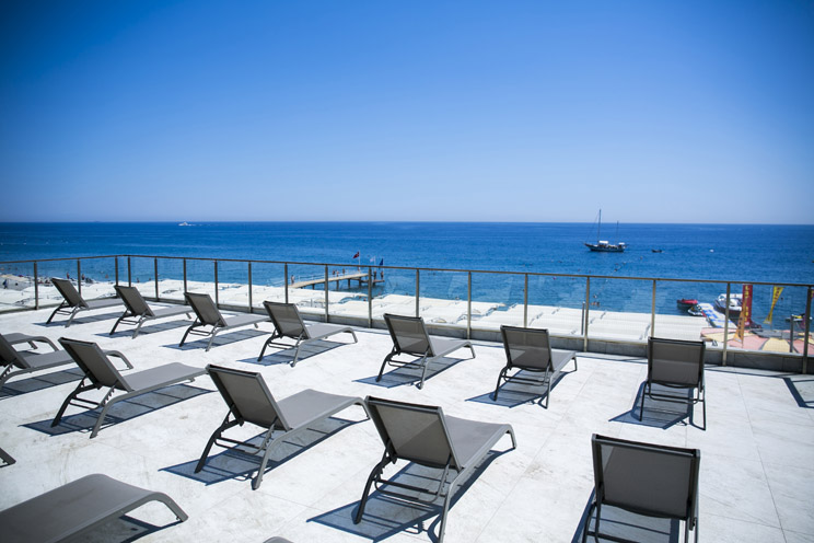 Sailor's Beach Club