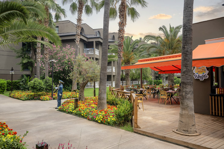 Sailor's Beach Club