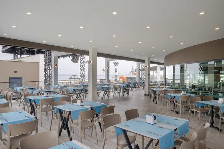 Sailor's Beach Club