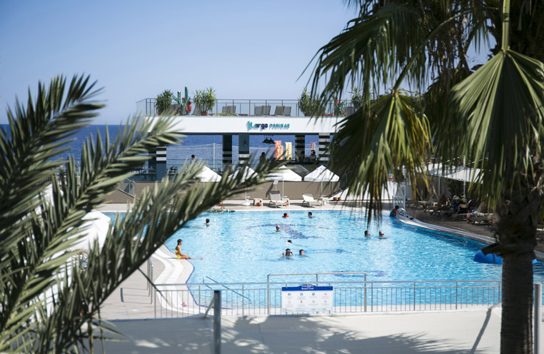 Sailor's Beach Club