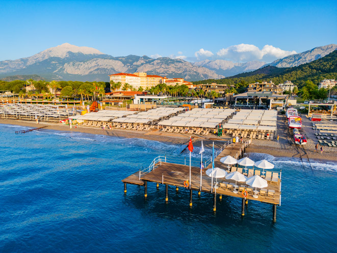 Sailor's Beach Club