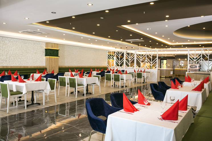 Sailor's Beach Club
