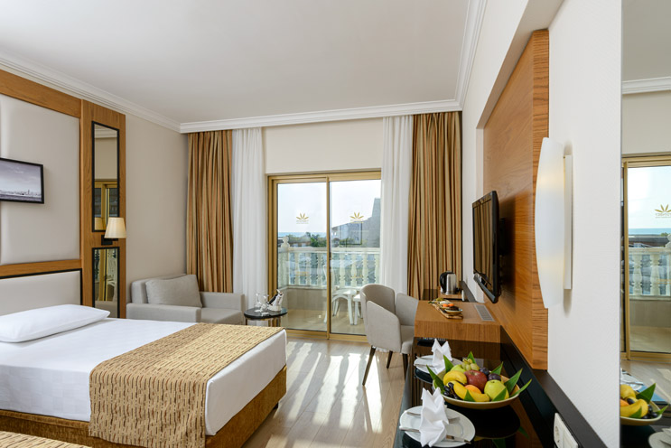 Aydınbey Famous Resort