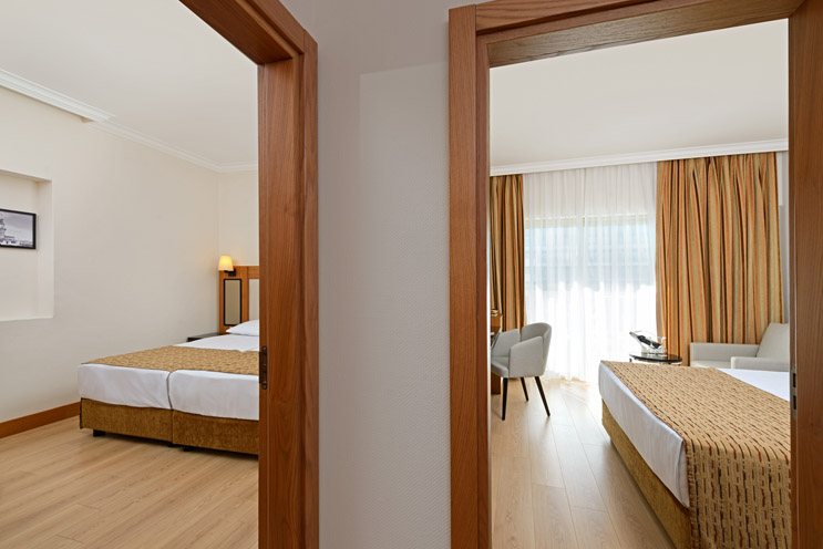 Aydınbey Famous Resort