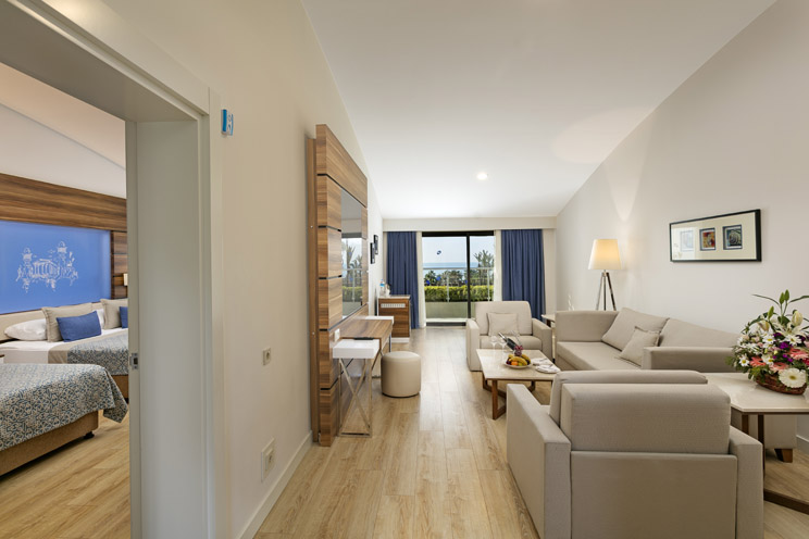 Limak Atlantis Deluxe Hotel & Resort