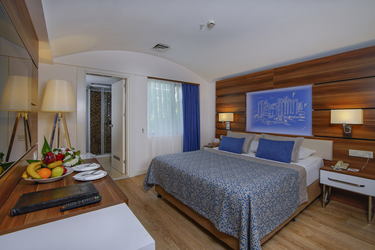 Limak Atlantis Deluxe Hotel & Resort
