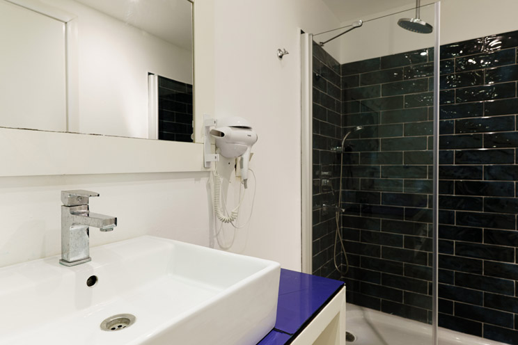 Costa Luvi Hotel & Suites