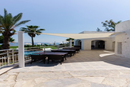 Costa Luvi Hotel & Suites