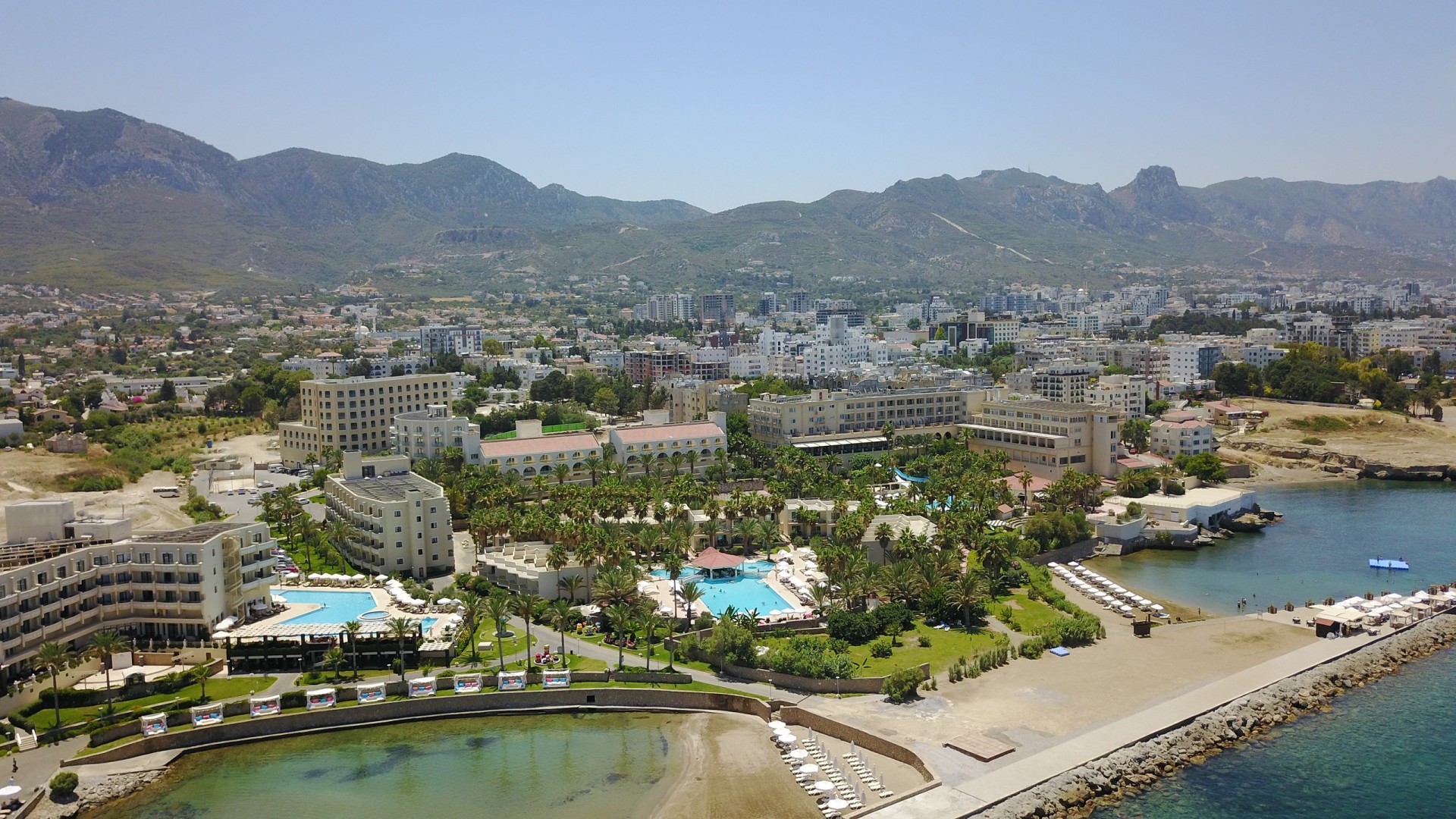 Oscar Resort Hotel & Casino